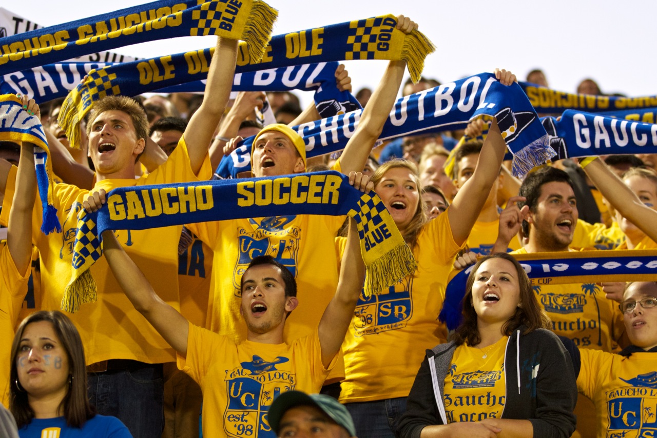 UCSB Mens Soccer 9.27.2013 Peter Vandenbelt 35